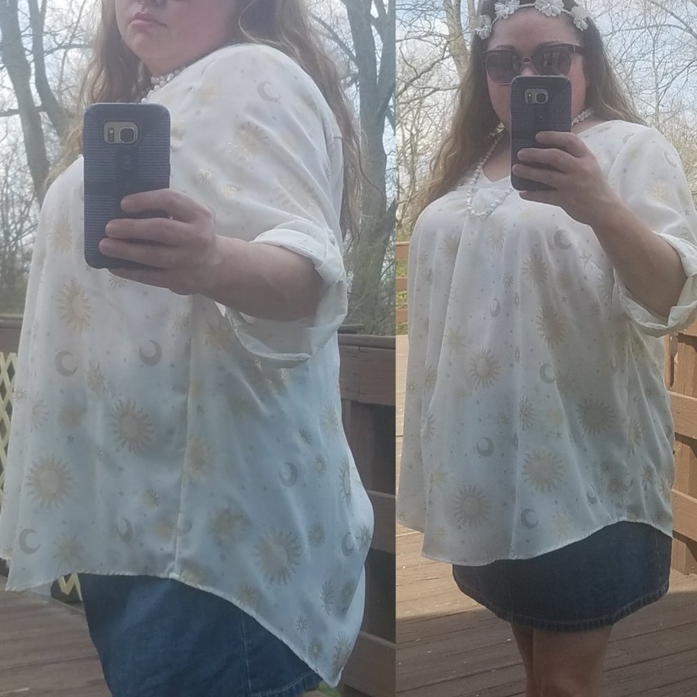 Torrid NWT Celestial Sun & Moon Print Top Sz 2